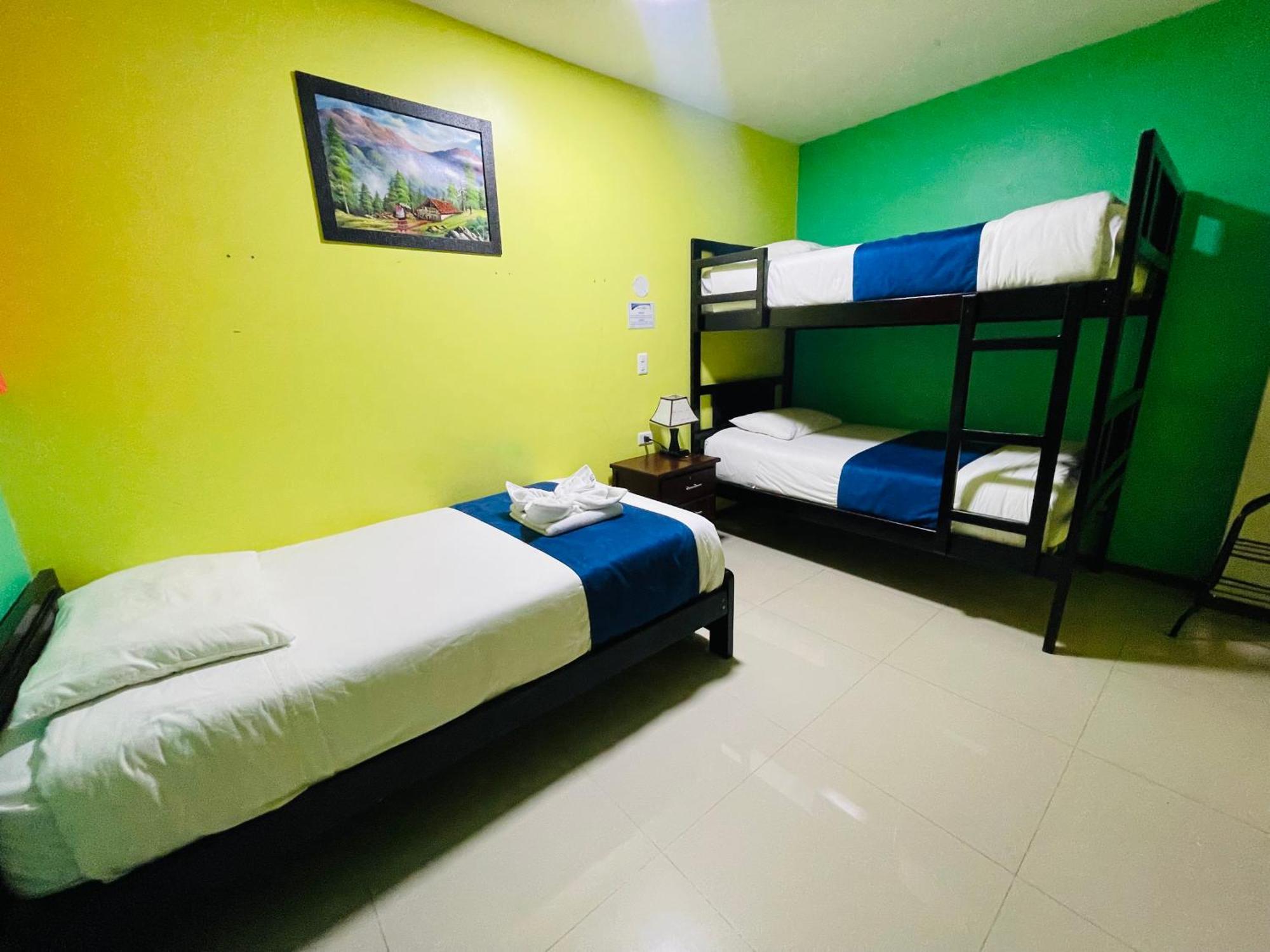 Hostal Balcon Del Cielo Baños Екстериор снимка