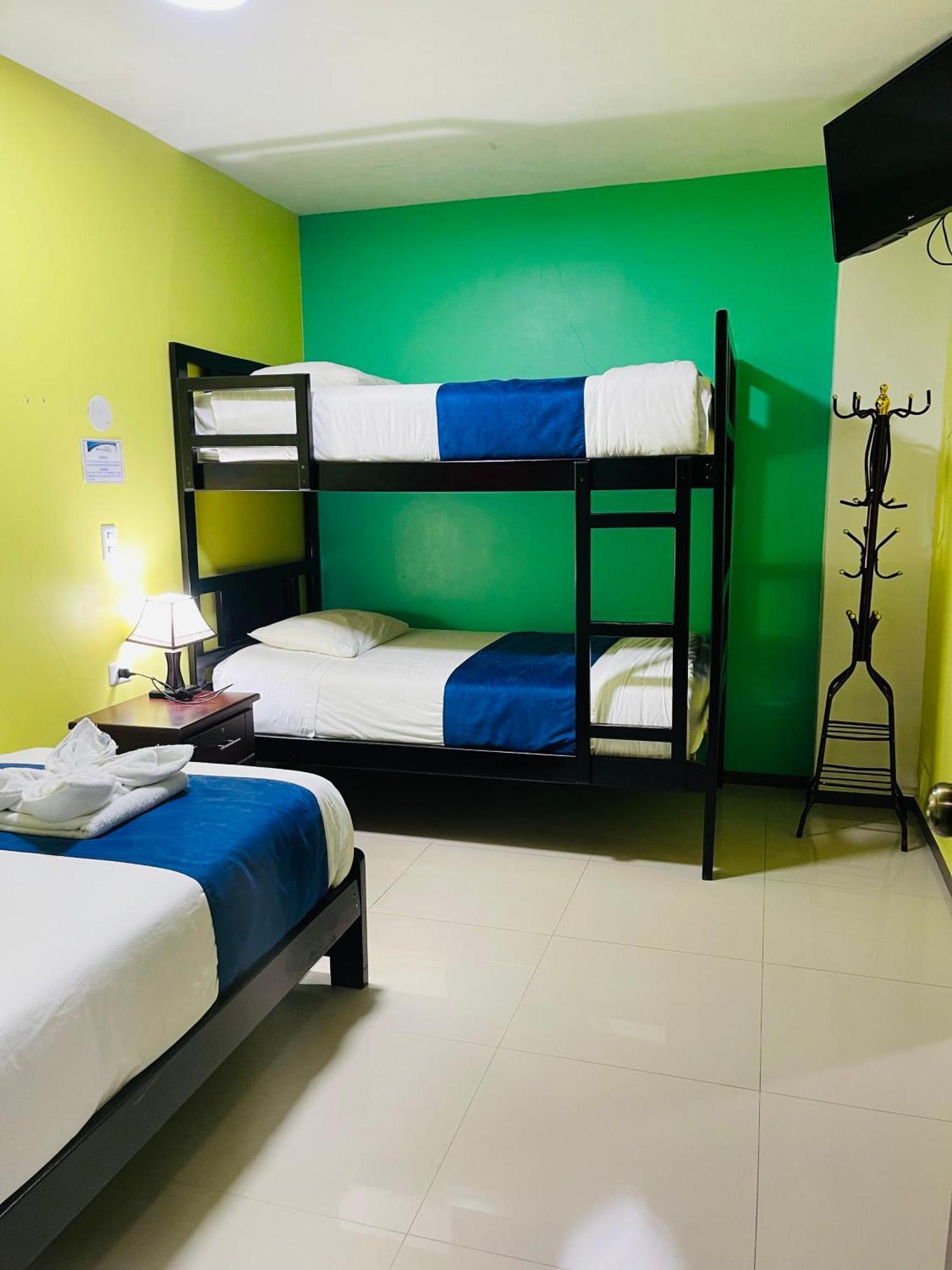 Hostal Balcon Del Cielo Baños Екстериор снимка